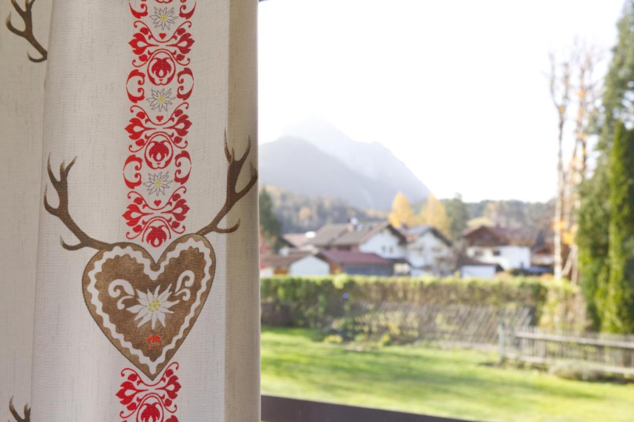 Arnspitzgarten Mittenwald Eksteriør billede